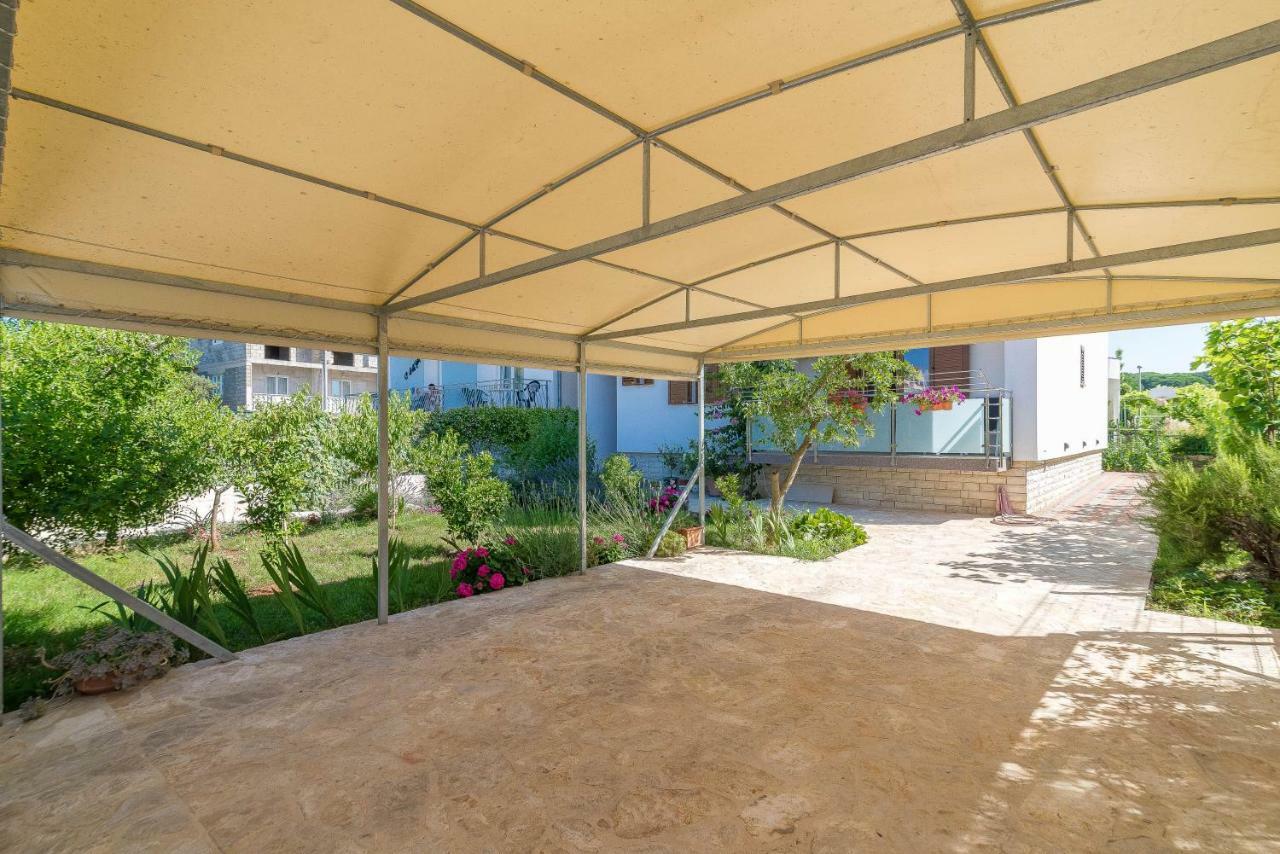 Alba Maris Apartment *